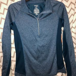 1/2 zip workout shirt , new with tags